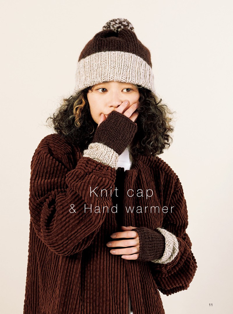 1410-00013 Bobble knit cap and fingerless hand warmers in brown and oatmeal, a matching winter set to knit