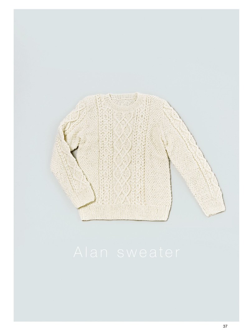 1410-00039 Cream Aran sweater with cable panels laid flat, a classic pullover knitting pattern